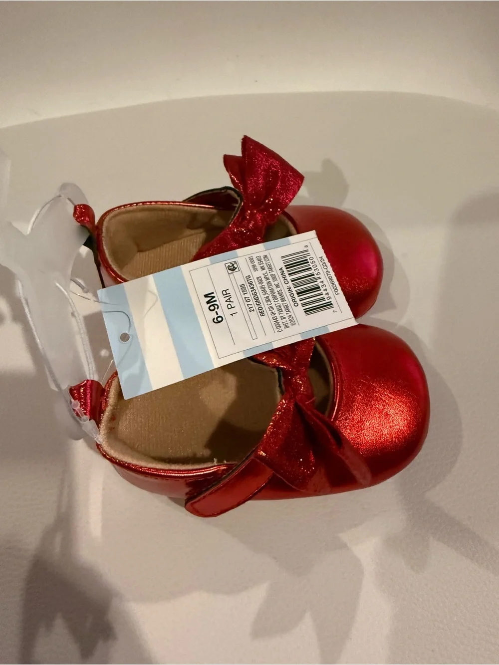☀️🌊 Target Shiny Red Baby Mary Jane Shoes with Bow NWT